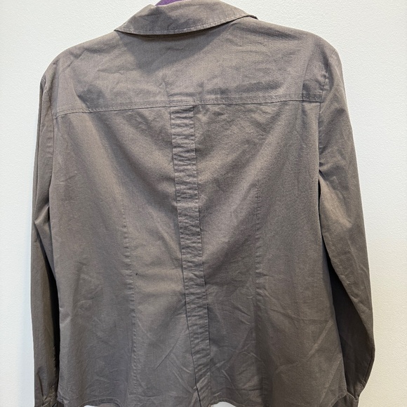 Gray Button Up Top - Picture 3 of 3